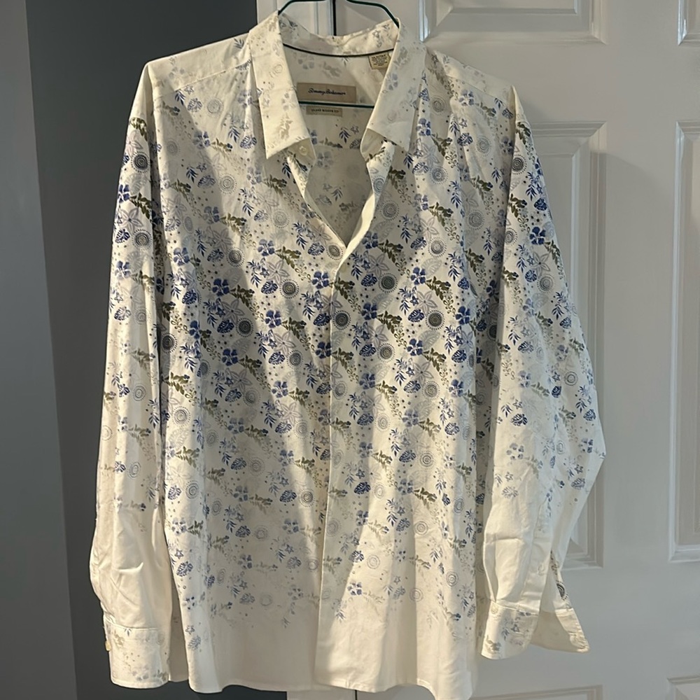 Long sleeve Tommy Bahama island, modern fit xlx